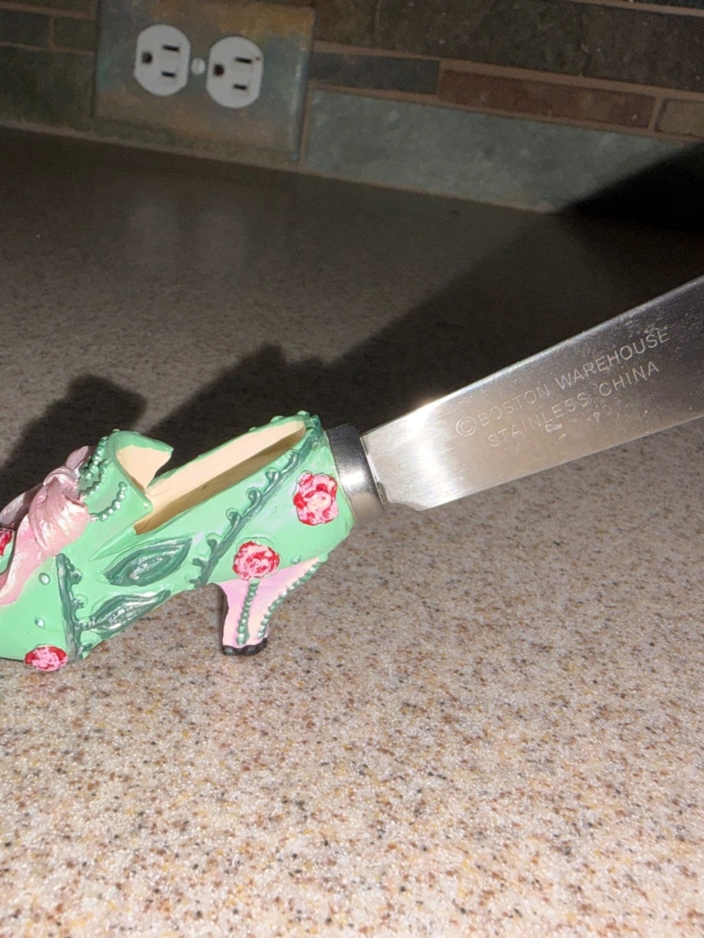Boston Warehouse Mini Shoe Serving Spreader Knives- Set of Four - Picture 4 of 10